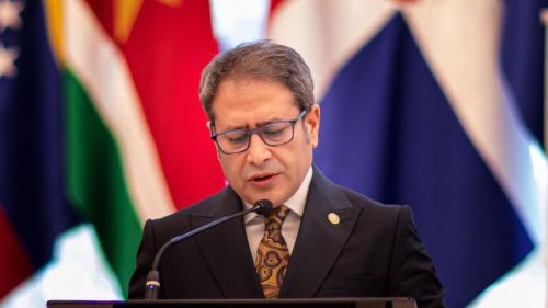 Ali Şahin’den ‘Andino Etkisi’ Uyarısı, "Venezuela, Latin Amerika’nın Irak’ı Olmamalı"